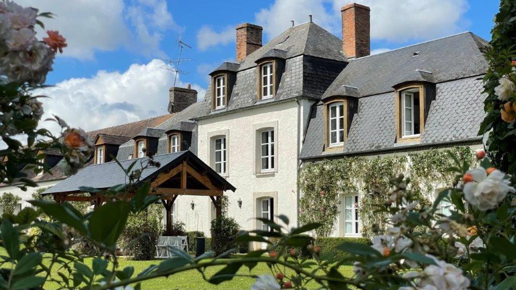 Hotel Domaine De Bel Ebat Paucourt Exterior foto